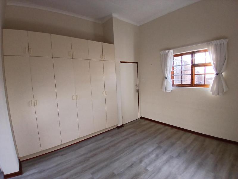 2 Bedroom Property for Sale in Stilbaai Wes Western Cape